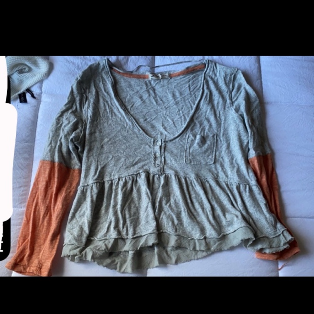 free ppl top suppa comfy and cute ♥️♥️